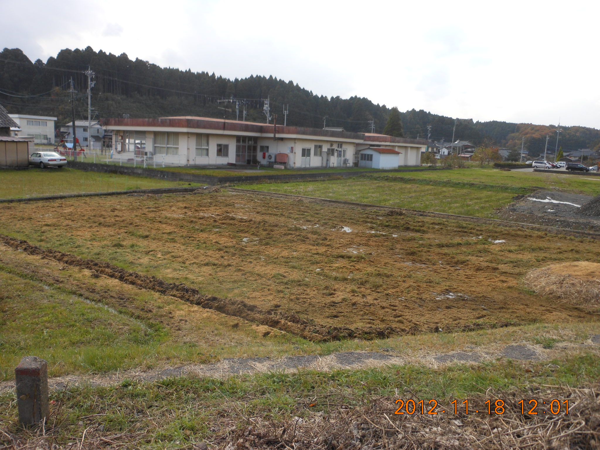 排水対策（その３）と草刈り 2012-11-18