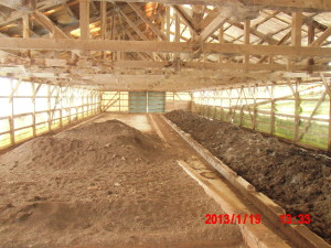 踏み込み温床作り（８－１） 2013-01-19