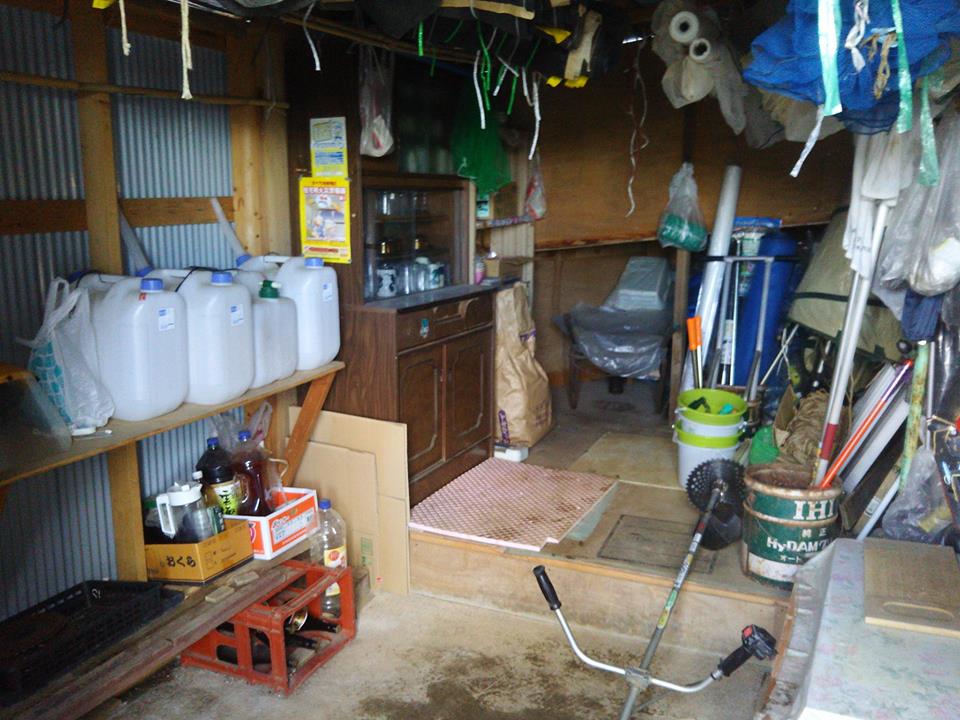 昨日は天気が良かったので、自宅の物置小屋を一気に片付けました-2017-01-27