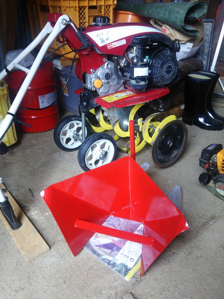 ヤンマーミニ耕うん機YK-300QT用の畝立て器をヤフオクで買いました-2017-08-16