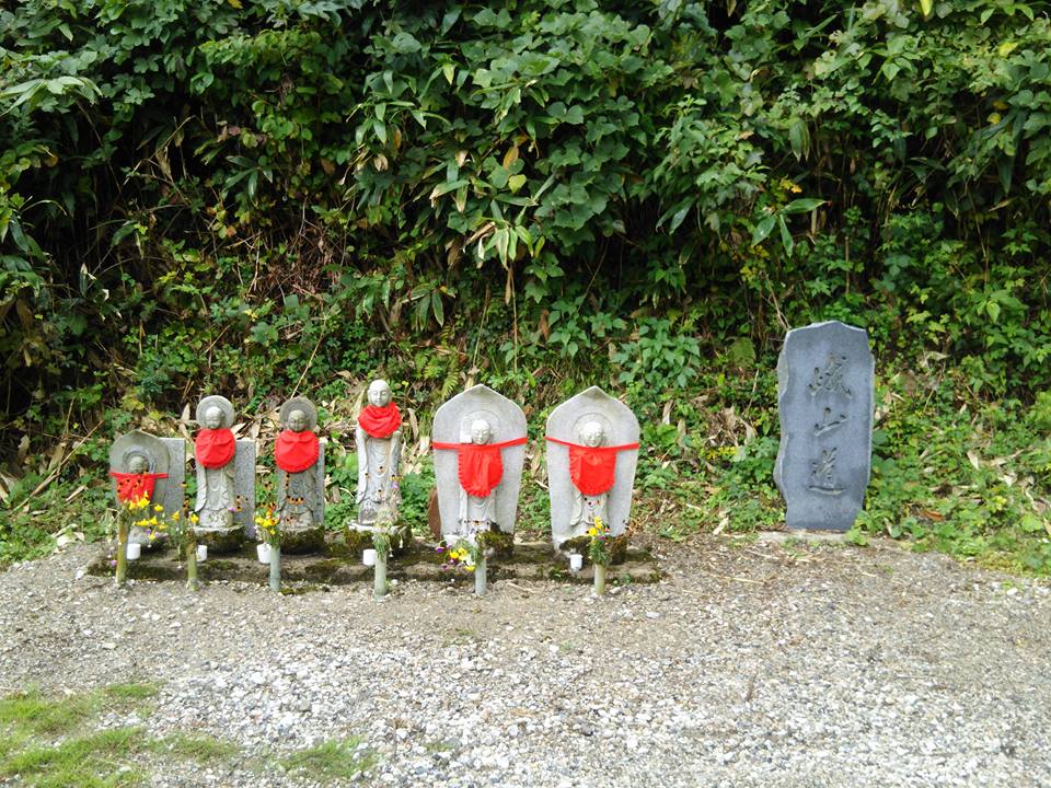 昨日の晩から雨だったので車で南山をコースチェックです-2017-10-19