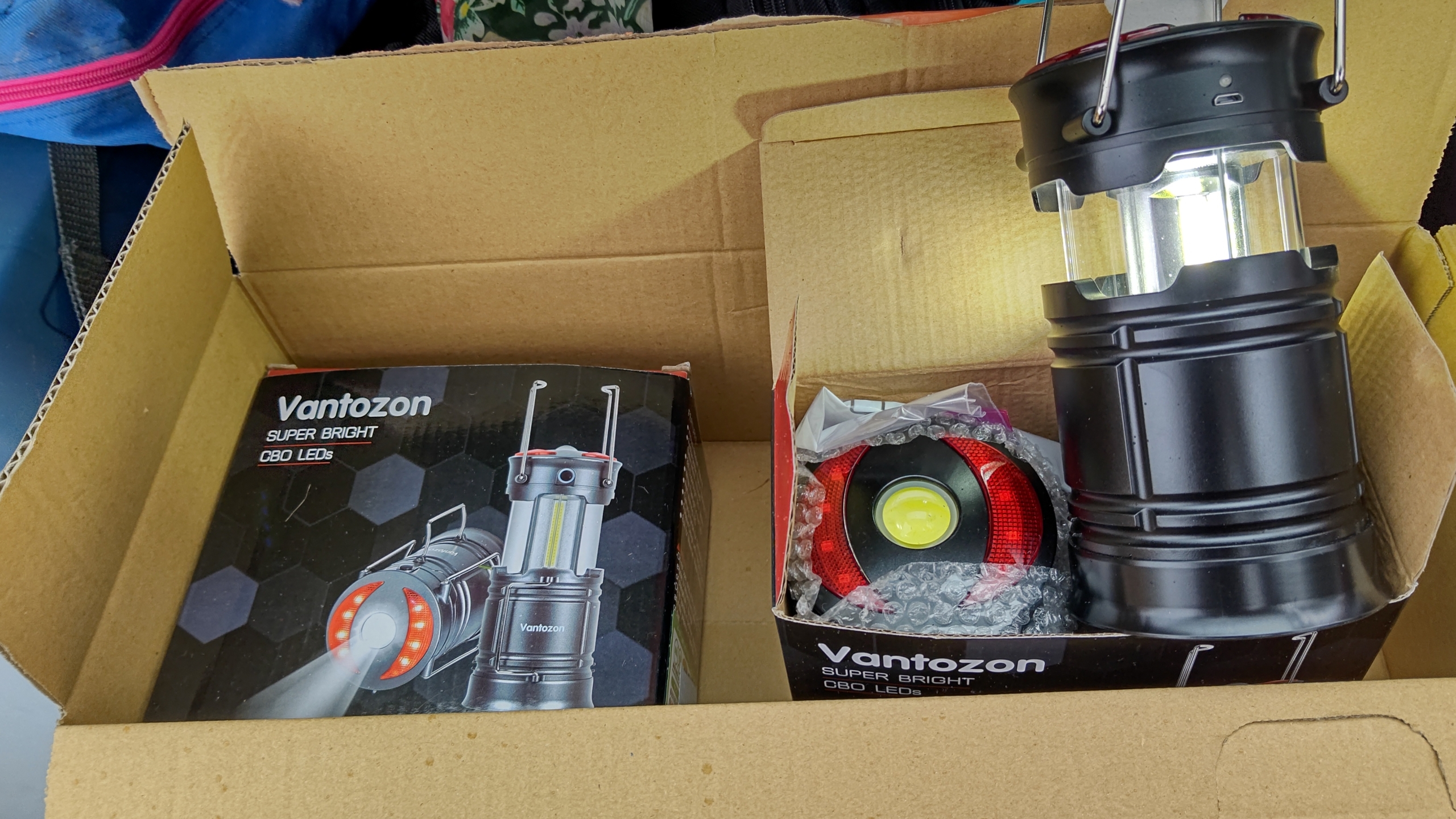 暗くなってきたのでLEDランタンを購入-2022-12-09