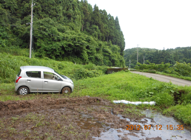 車がはまった(ーー;) 2012-07-12